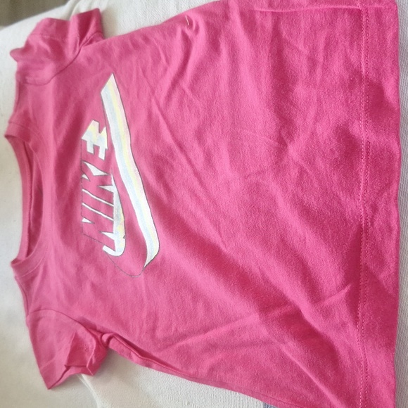 Nike Other - Unisex Nike shirt(1)